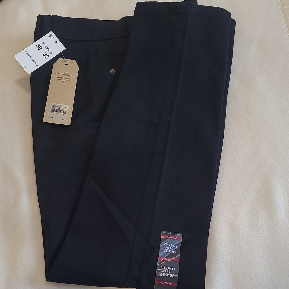 Men's Black Levi's 541 Athletic 2-Way Stretch Jeans